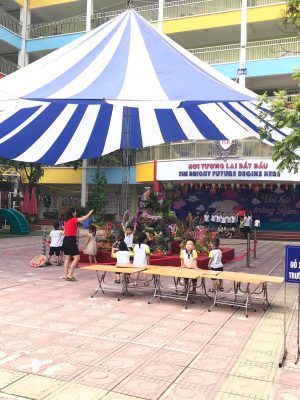 Dù tròn che sân trường học 15m